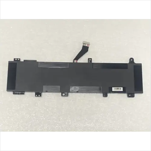 Hình ảnh thực tế thứ 2 của  TUF A17 FA706 FA766 FX706 FX766