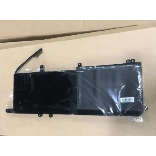 Hình ảnh thực tế thứ 2 của  Alienware 17 R4