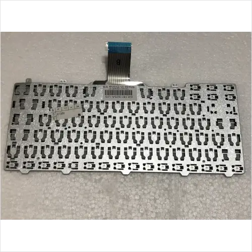 Hình ảnh thực tế thứ 2 của  XPS 9250 (Cáp dài hơn E7270)
