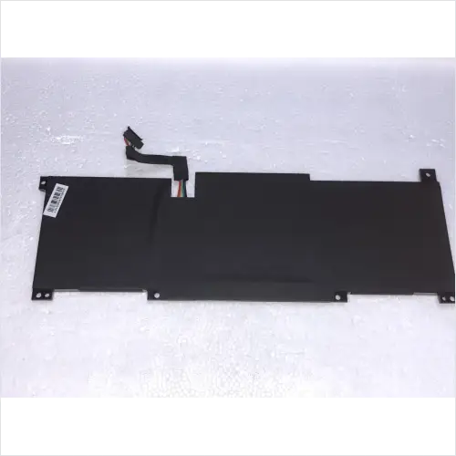 Hình ảnh thực tế thứ 2 của  MSI Summit B15 A11M