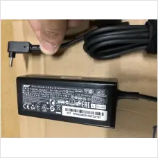 Ảnh sản phẩm Sạc ACER 19v-2.37A 45W ZIN CHÂN NHỎ 3.0x1.1mm..