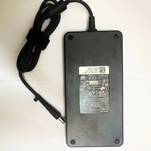 Hình ảnh thực tế thứ 3 của  Sạc Dell P34E002