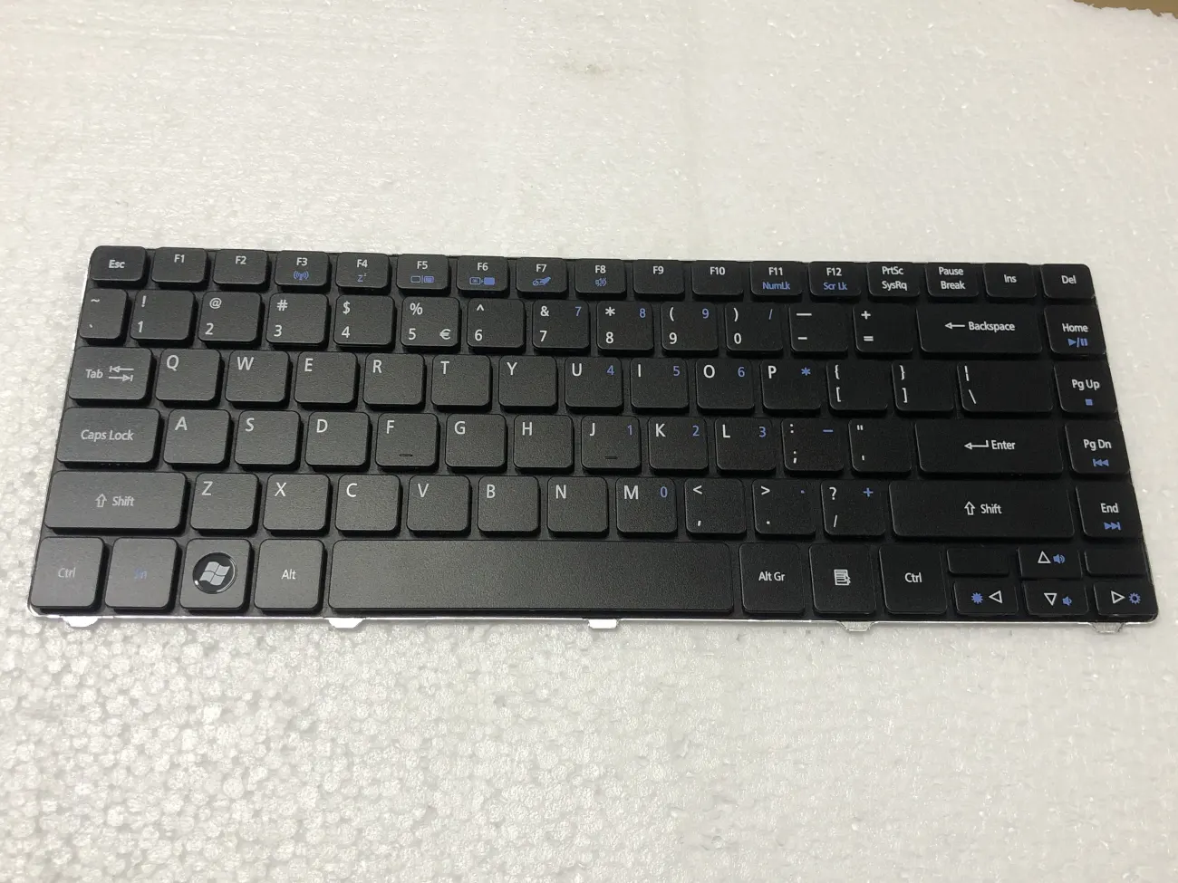 ảnh phóng to đại diện của  Bàn phím ACER 3810/4736 3750 3820 3935 4235 4240 4250 4251 4252 4253 4333 4336 4339 4349 4350 4352 4535 4540