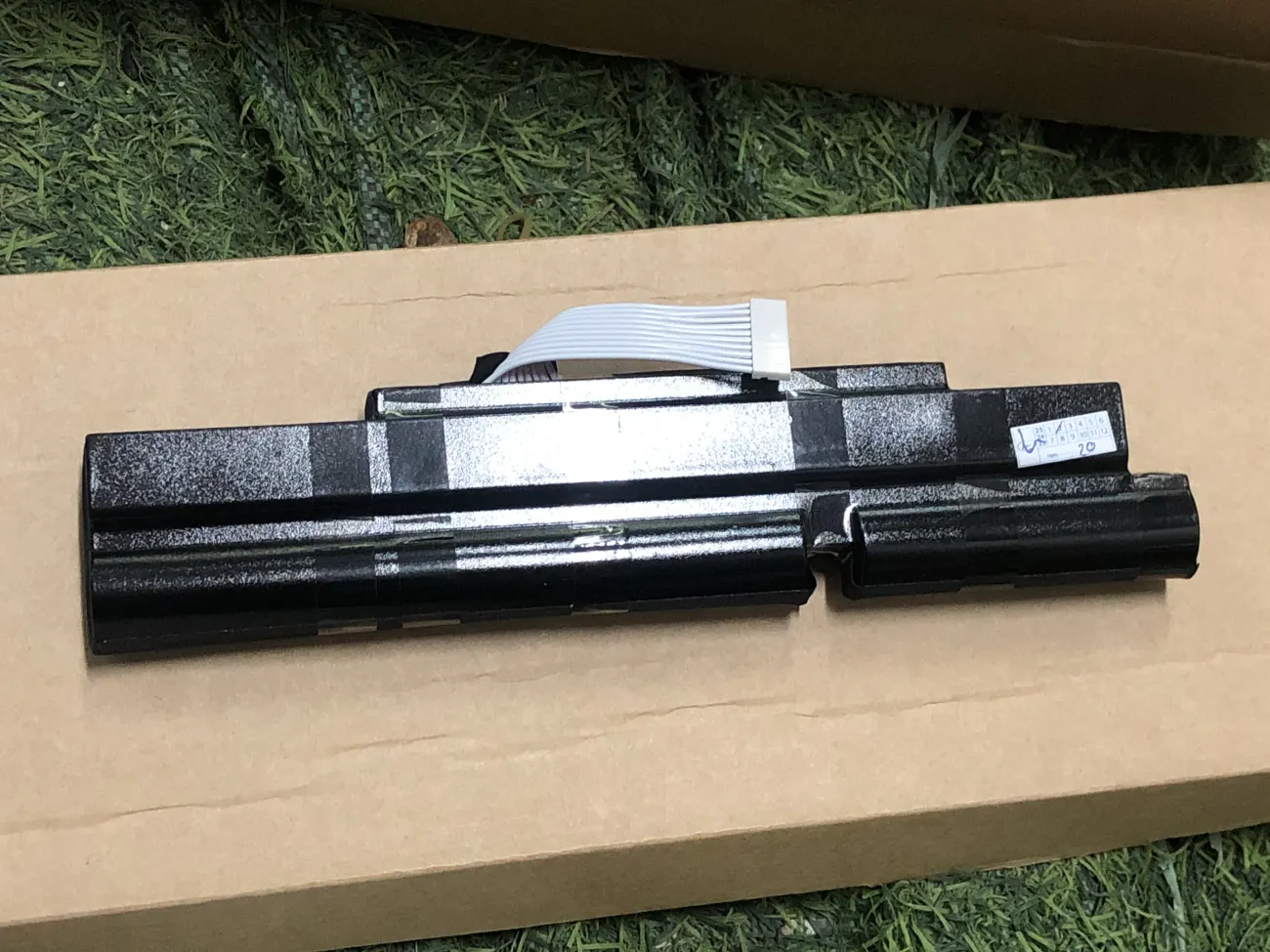  ảnh phóng to thứ   2 của  