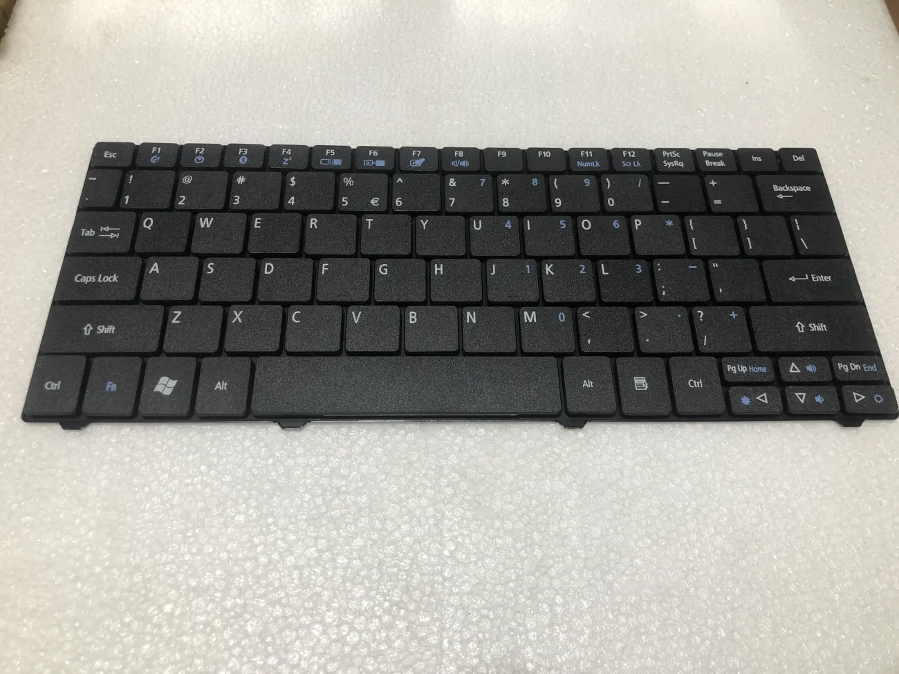 Bàn phím ACER 751/752 ĐEN - Aspire One 200 721 722 751 752 753 AO721 AO722 AO751 AO751 1410 1430 1551 1810 1830, Gateway EC19C ZA3 ZA5 ZH7 mặt trước