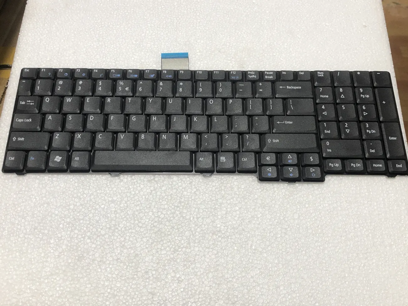 Bàn phím Acer 7730 ZIN mặt trước