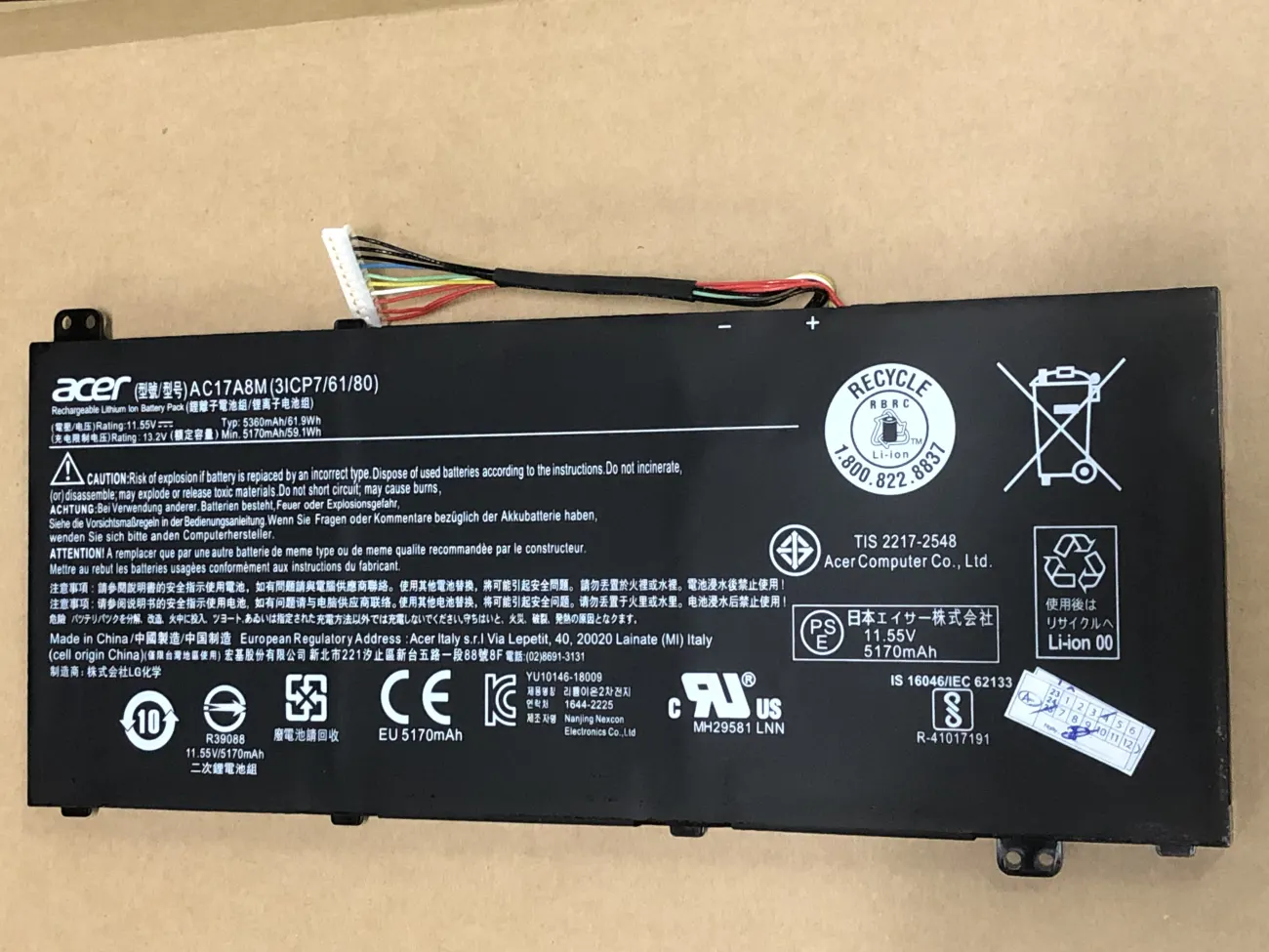 PIN ACER SP314-52 AC17A8M (ZIN) - 6 CELL mặt trước