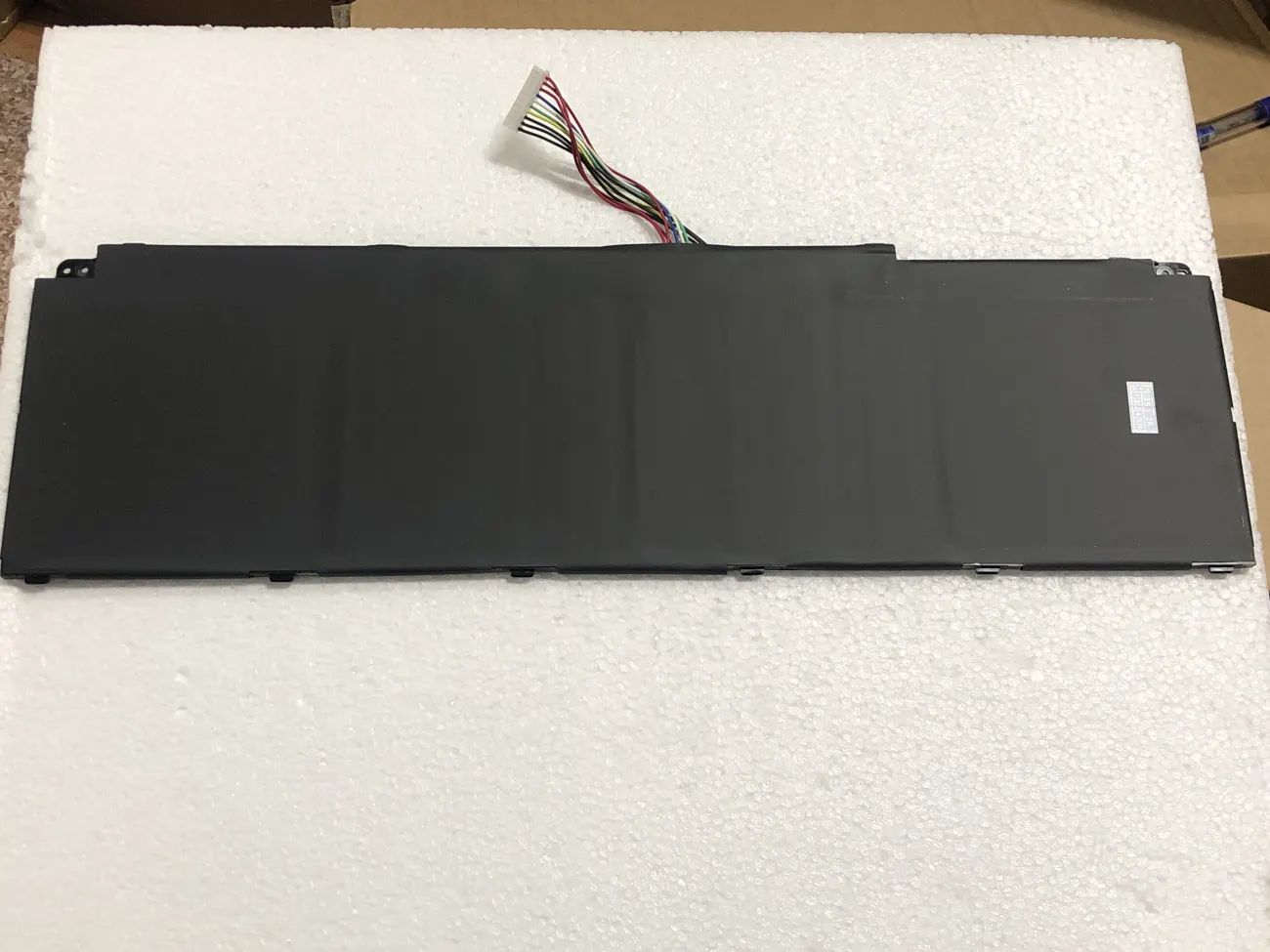 PIN ACER TRITON 900 AP18A5P (ZIN) - 4 CELL - Acer Triton 900 PT917-71, Predator Helios PH717-71, ConceptD 9 CN917-71, AP18A5P mặt sau