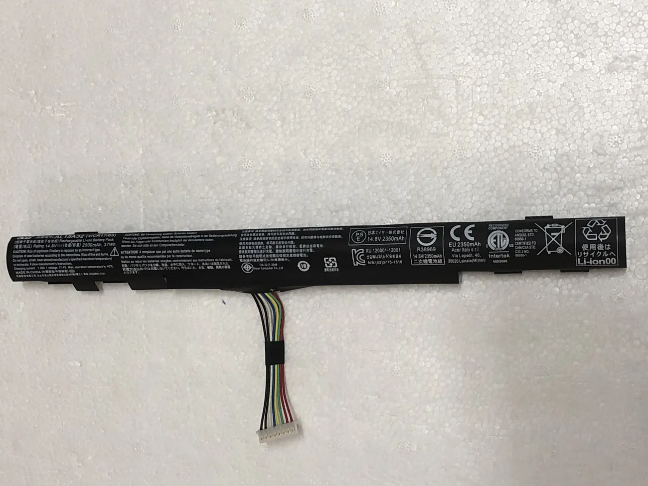 Pin ACF5-571Z4CE AL15A32 mặt trước
