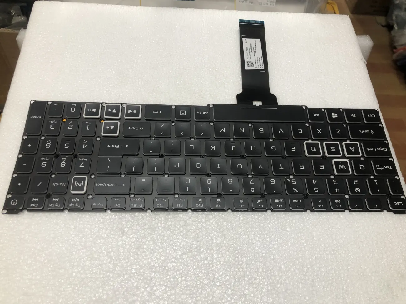Bàn phím ACER AN515-54 NITRO 5 (LED TRẮNG) =>Acer Aspire Nitro 5 AN515-43, AN515-51, AN515-52, AN515-53, AN515-54, AN517-51, AN517-52, Nitro 7 AN715-51, AN715-54, AN715-74 mặt trước