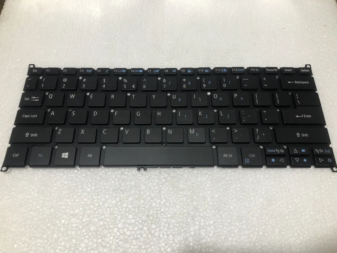 Bàn phím ACER R5-471 =>Aspire R14 R5-431, R5-471, R7-372 mặt trước