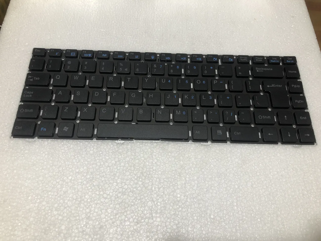 Bàn phím ACER Z1401 =>Aspire One 14 Z1401 Z1402 mặt trước
