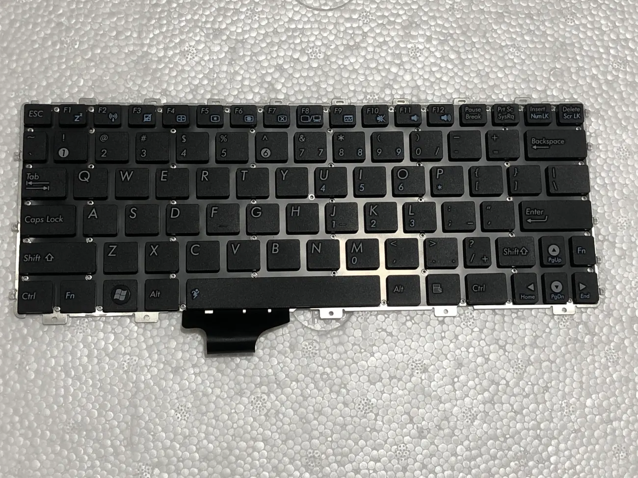 Bàn phím ASUS 1015 ĐEN/X101 - Asus Eee PC X101 1011 1011 1015 1025 1018 R051 mặt trước