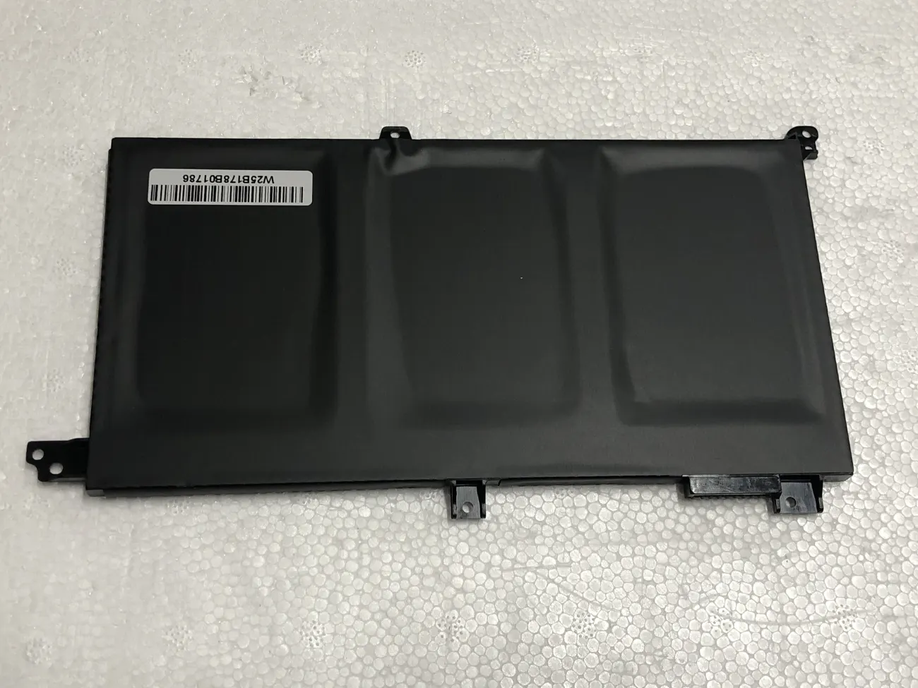 PIN ASUS S430UA B31N1732 (ZIN) - 3 CELL - Asus VivoBook S14 S430FA S430FN S430UA S430FA X430UF K430FA K430FN K430UF R430FA R430FN S4300UF F571 F571G X571 X571G, B31N1732 mặt sau