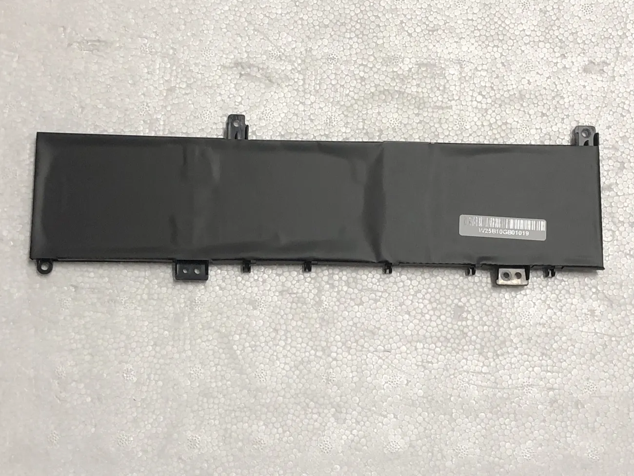 PIN ASUS PRO 15 N580 C31N1636 (ZIN) - 3 CELL - Asus VivoBook Pro 15 N580V N580G X580G X580V NX580G NX580V M580G M580V, Asus ZenBook Pro 15 UX502VD, C31N1636 mặt sau