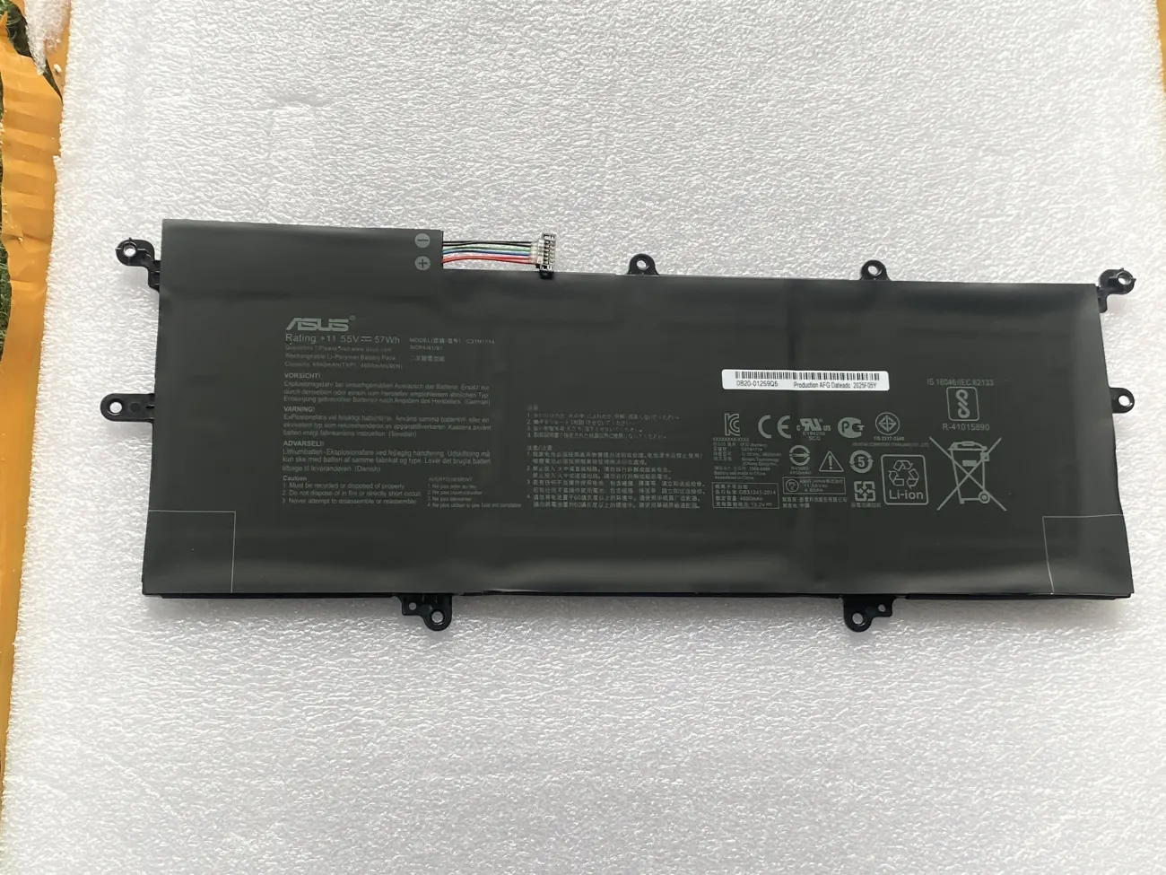 PIN ASUS UX416 C31N1714 (ZIN) - 3 CELL - Asus ZenBook Flip 14 UX461 UX461FA UX461FN UX461U UX461UA UX461UN E1012R E1072T E1077T E1022T E1091T M00540, C31N1714 mặt trước