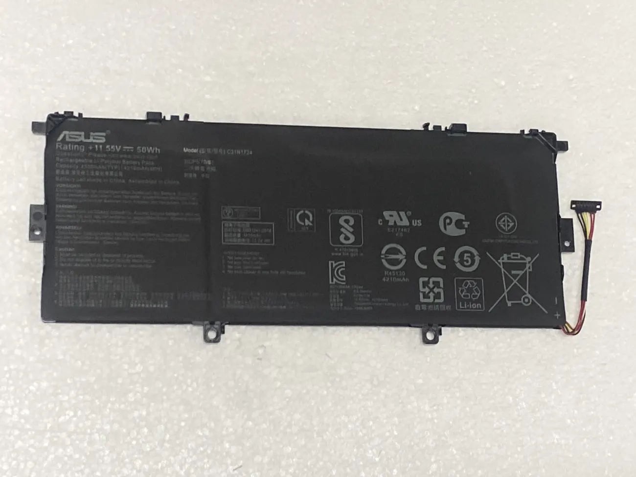 Pin ASUS UX331 C31N1724 (ZIN) - 3 CELL - Asus Zenbook UX331F UX331U UX331FA UX331FAL, C31N1724 mặt trước
