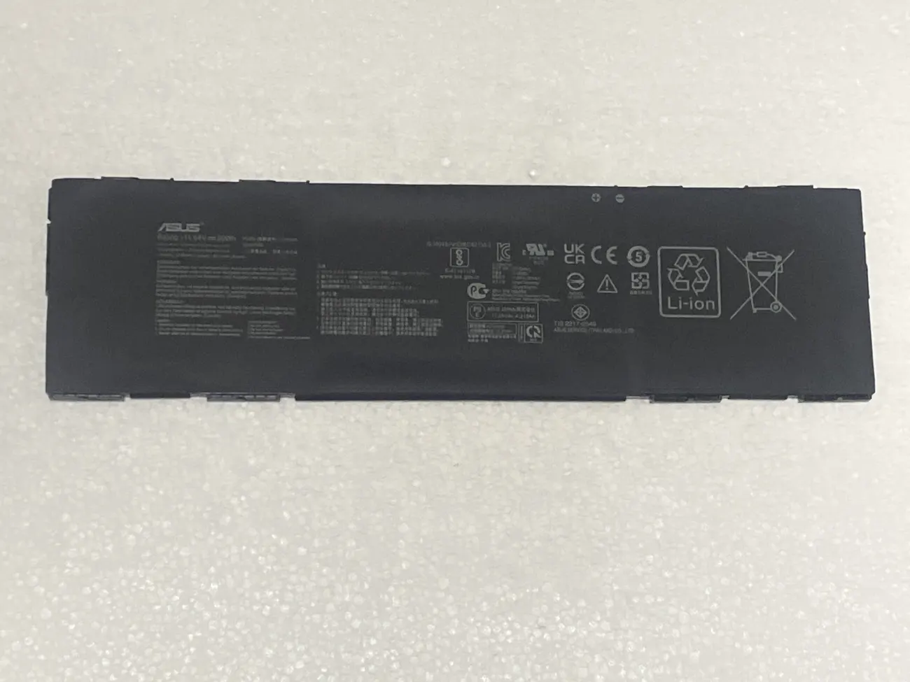 PIN ASUS EXPERTBOOK B3 B3402 C31N2005 (ZIN) - 3 CELL - Asus Expertbook B3 Flip B3402 B3402FEA, Asus Chromebook CX9 CX9400 CX9400C, Asus Chromebook CX3 CX3400 CX3400F, C31N2005 mặt trước