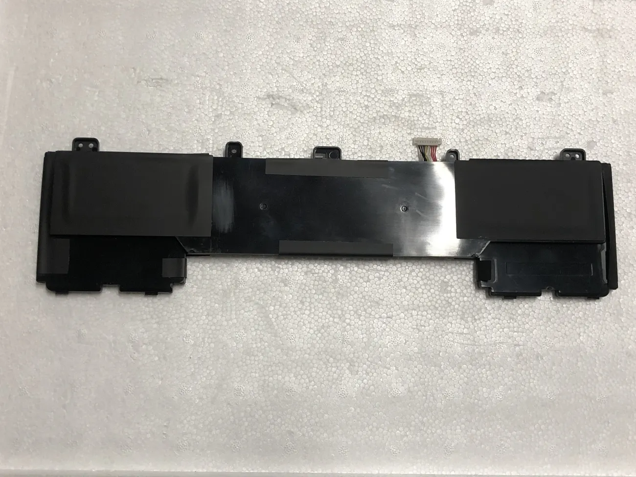 Pin ASUS UX550 C42N1630 (ZIN) - 4 CELL - Asus ZenBook Pro UX550 UX550VD UX550VE, C42N1630 mặt sau