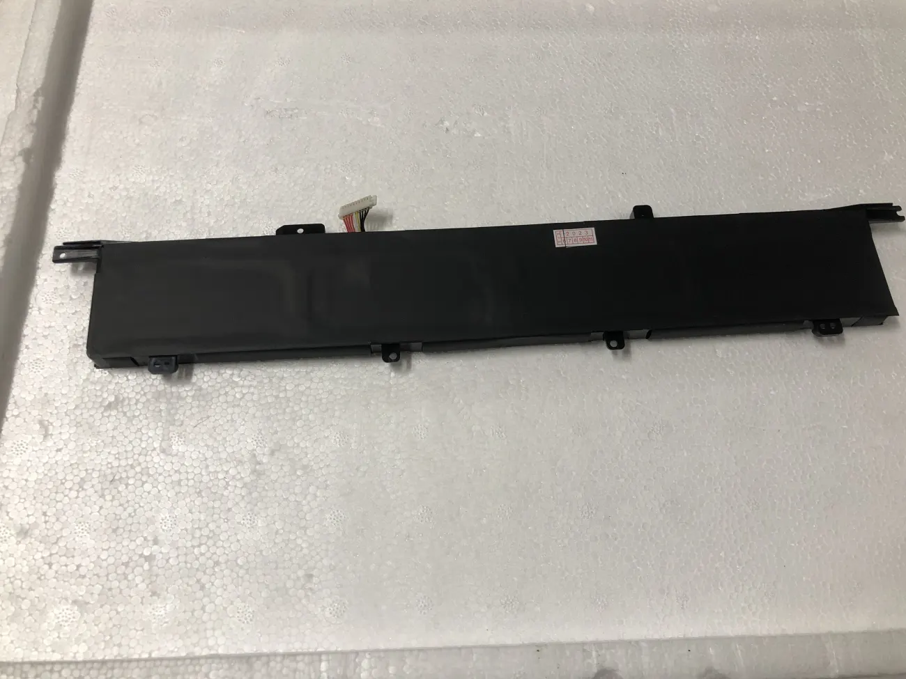 PIN ASUS UX581 C42N1846 71WH (ZIN) - 4 CELL * CẮT NGÀM NẾU CẤN * - Asus ZenBook Pro Duo UX581 UX581G UX581GV UX581LV, C42N1846 mặt sau