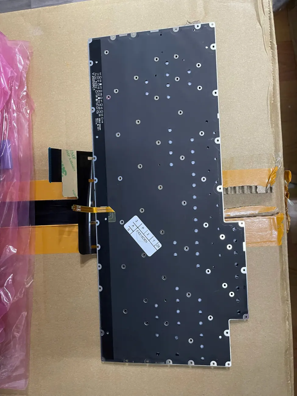 PHÍM ASUS TUF FX516 ĐEN (LED, BH 6TH) - Asus TUF Dash F15 FX516 FX516P FX516PC FX516PR FX516PM mặt sau