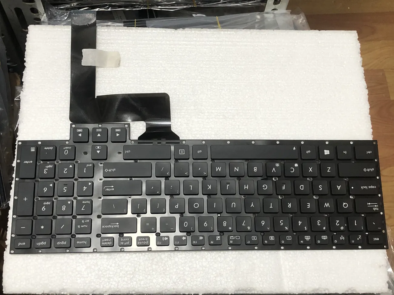 Bàn phím ASUS G750 - Asus ROG G750 G750J G750JH G750JM G750JS mặt sau