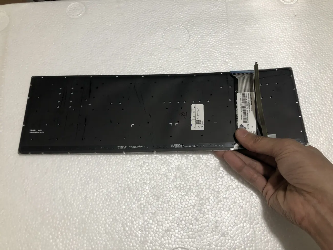 Bàn phím Asus ROG GL752 ĐEN CÓ ĐÈN GL752V GL752VL GL752VW GL752VWM cáp ngắn hơn GL552 mặt sau