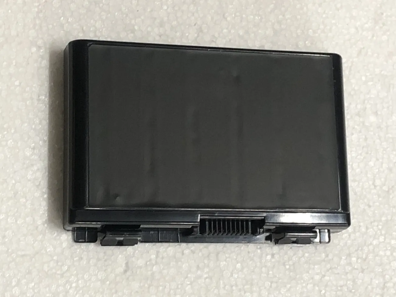 Pin ASUS K40 OEM mặt sau