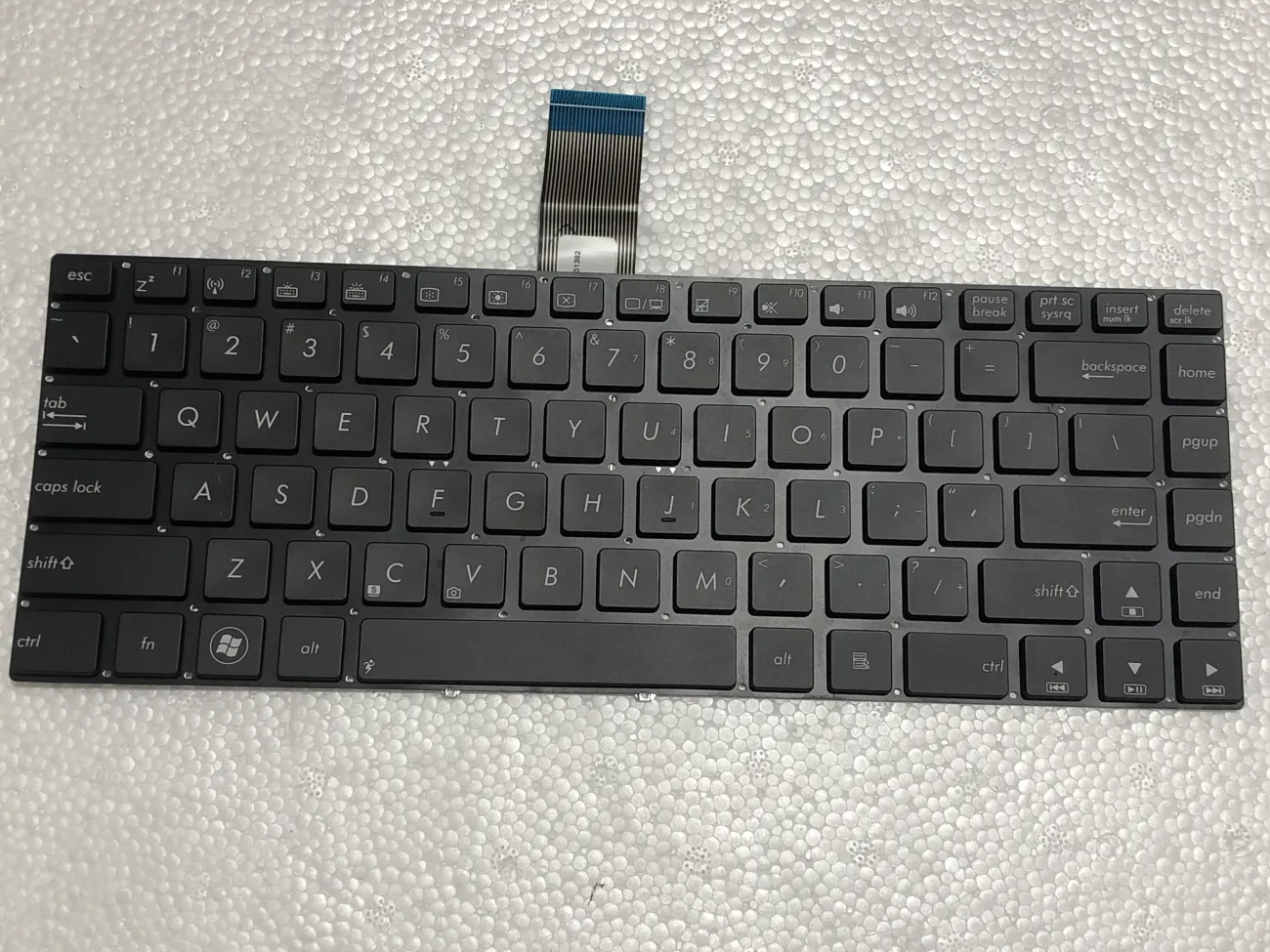 Bàn phím asus n46 mặt trước