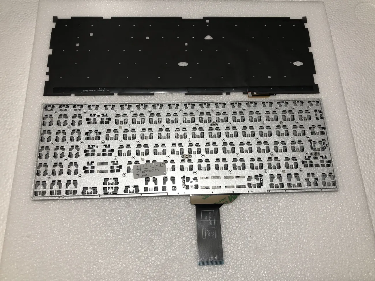 Bàn phím ASUS S530U BẠCLED =>Asus Vivobook S15 X530 K530 S530F S530UA X530F X530FA X530UN V5000FL Y5100UB Y5100UN mặt sau