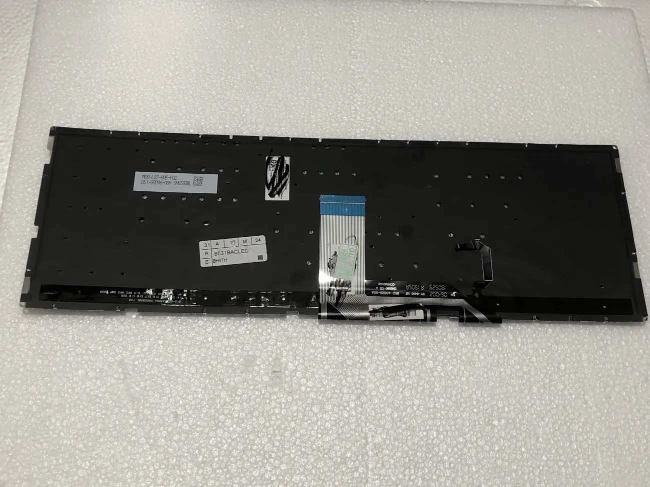 Bàn phím Asus Vivobook S15 S531 BẠC CÓ ĐÈN S531F S531FA S531FL mặt sau