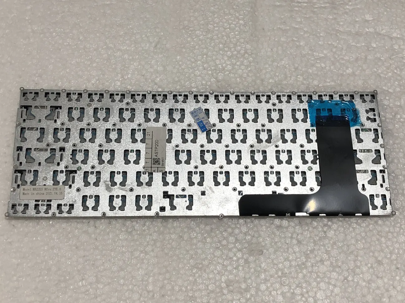 Bàn phím ASUS TP200 mặt sau
