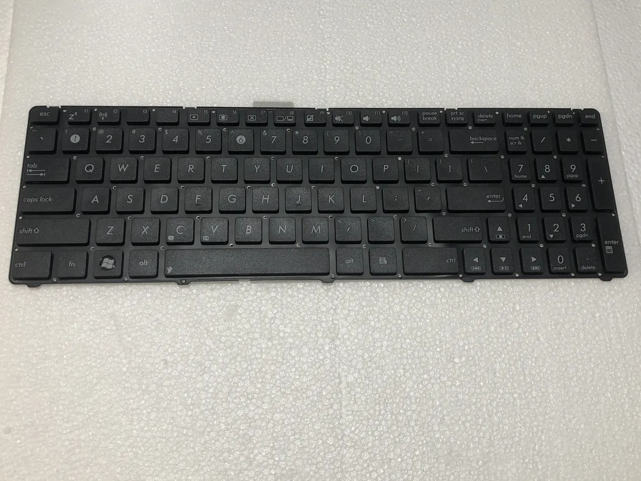 Bàn phím ASUS U56/U52/U52F mặt trước