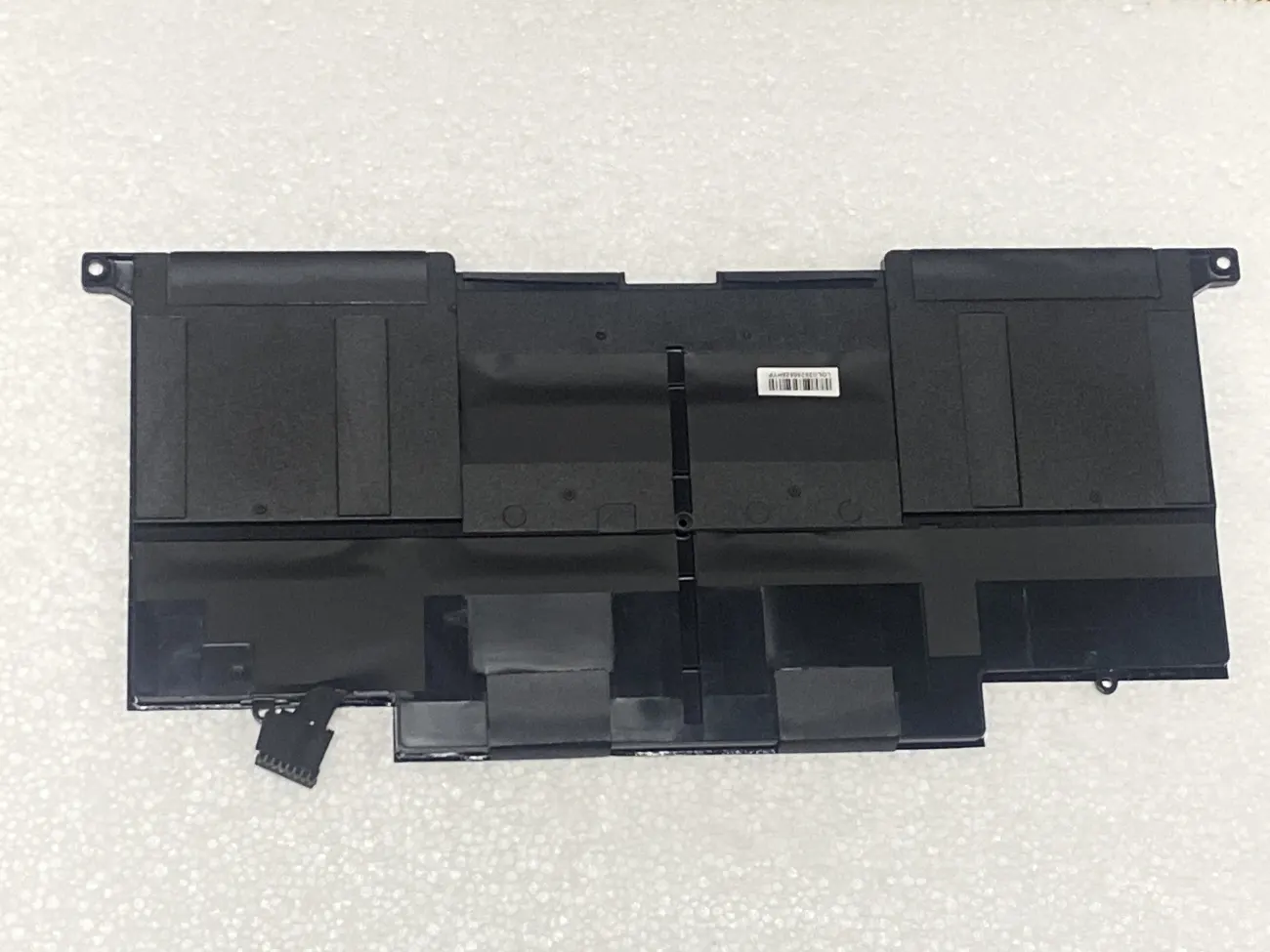 Pin ASUS UX31  (ZIN) 4 CELL mặt sau