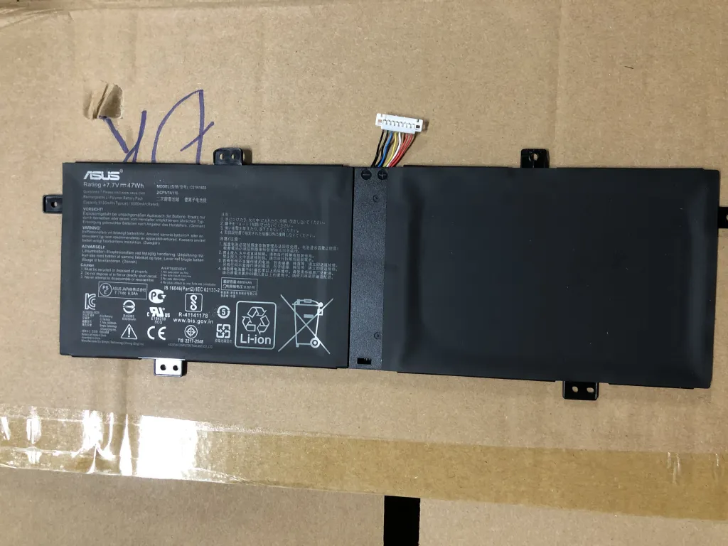 Pin ASUS UX431 C21N1833 (ZIN) - 2 CELL - Asus ZenBook 14 UM431 UM431DA UX431 UX431FA UX431FL UX431FN UX431DA VivoBook S14 S431FA S431FL BX431FA BX431FB K431FA K431FL S4500FA S4500FL, C21N1833 mặt trước