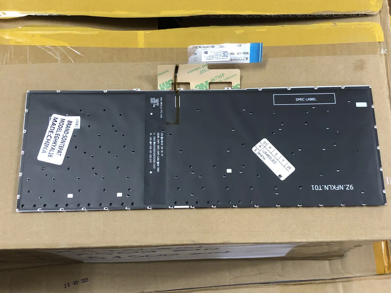 Asus ZenBook flip 14 UX462 UX462 UX462D UX462F (CÓ ĐÈN, MÀU BẠC ) mặt sau