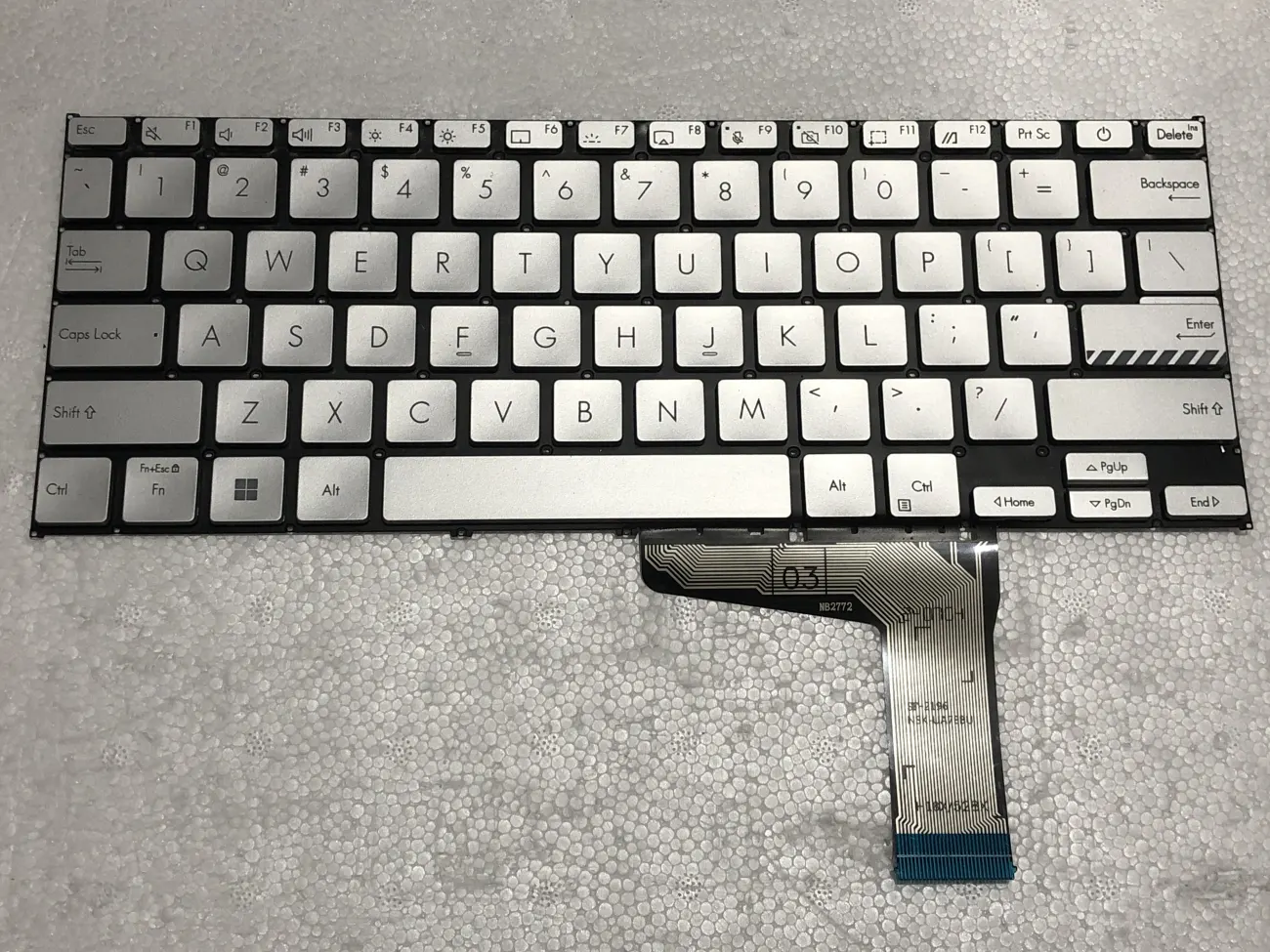 Bàn phím Asus Vivobook 14 A1402 A1402Z A1403 A1403Z X1402 X1402Z X1402ZA X1403 X1403Z X1403ZA BẠC  (CÓ ĐÈN ) mặt trước