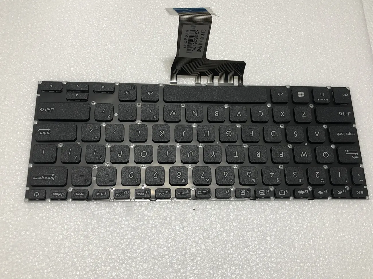 Bàn phím ASUS X412 mặt trước