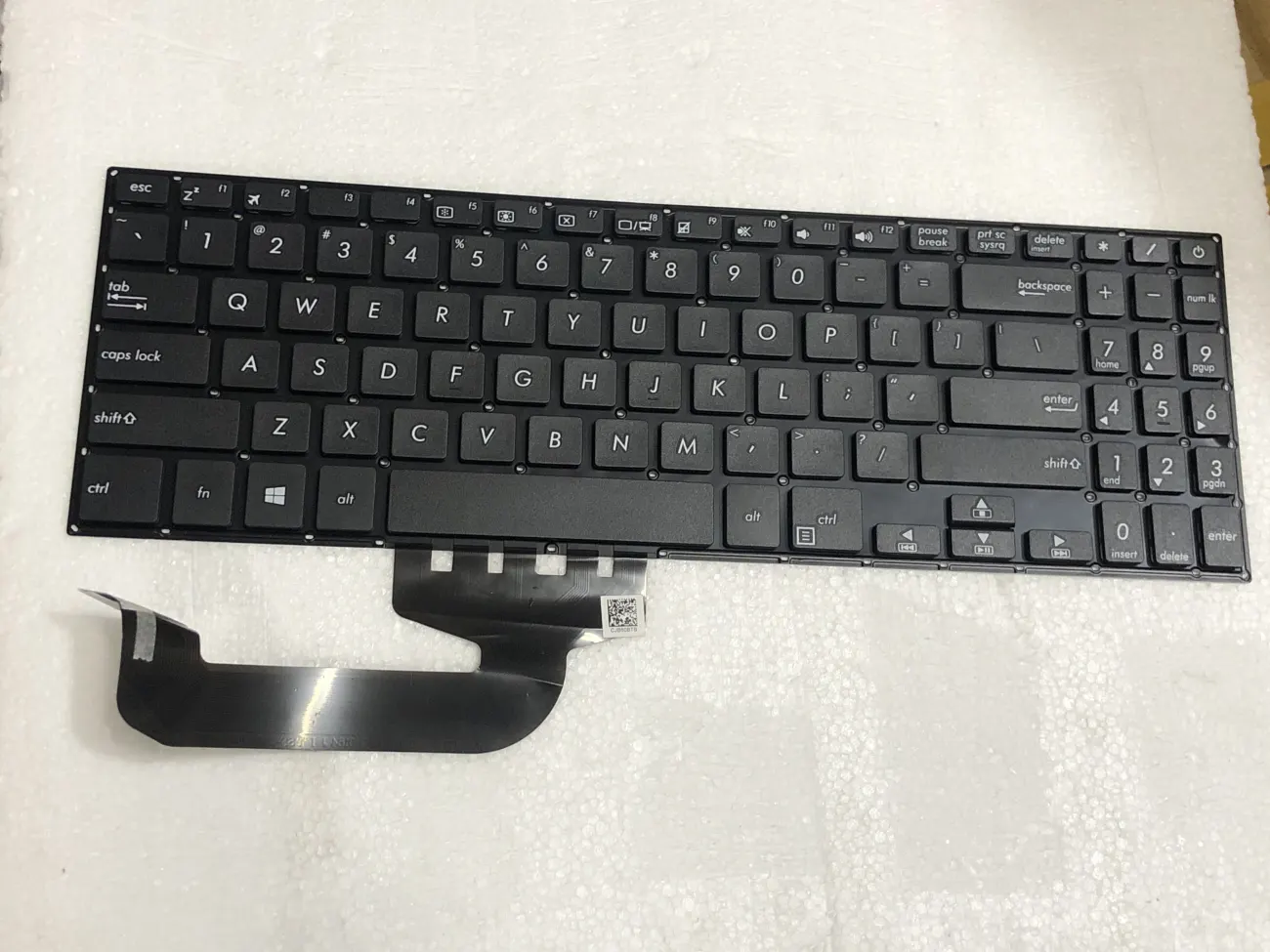 Bàn phím ASUS X507 ĐEN (ZIN) =>Vivobook X507 X507U F507 R523 mặt trước