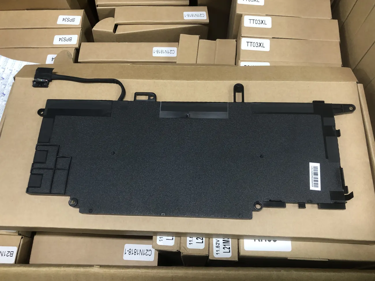 PIN DELL LATITUDE 7400 (2-IN-1) 52WH NF2MW (ZIN) - 4 CELL - Dell Latitude 7400 (2-in-1), Dell Latitude 9410, NF2MW mặt sau