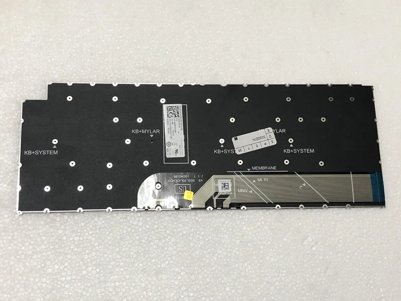 Dell Latitude 3320  ZIN 3330 3420 3430 MÀU ĐEN mặt sau