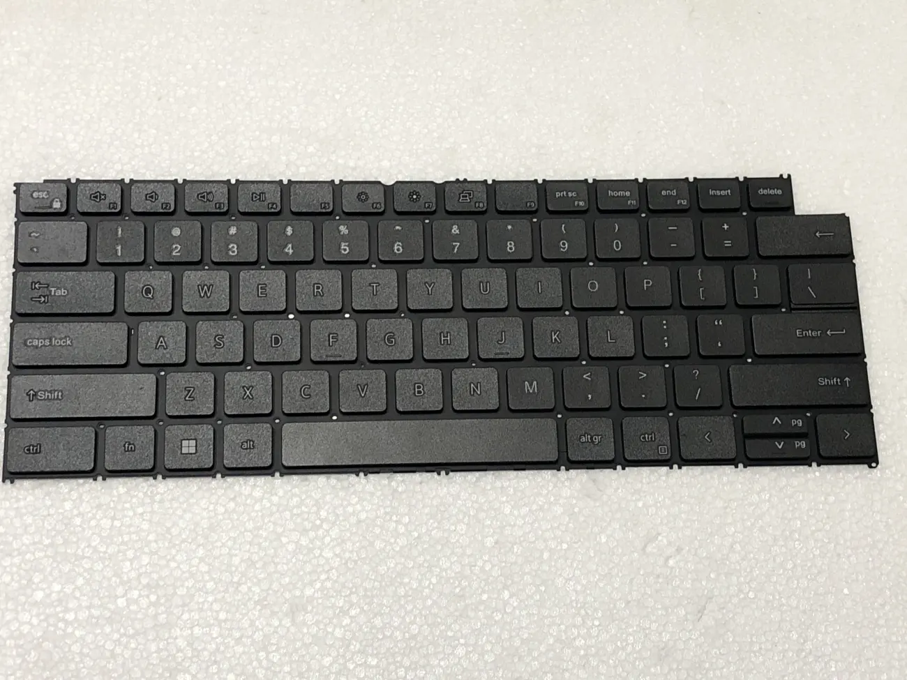 Dell Latitude 3320  ZIN 3330 3420 3430 MÀU ĐEN mặt trước