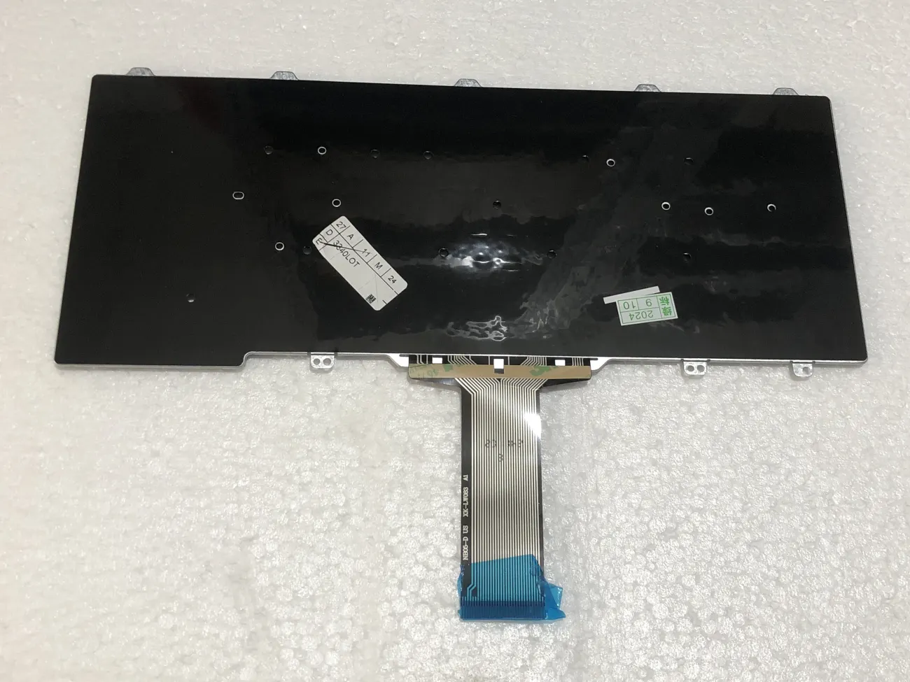 Bàn phím DELL LATITUDE 3340 (LÓT ĐEN) KO CHUỘT  =>Latitude 3340 3350, Latitude E5450 E5470 E7450 E7470, Latitude 5480 E5480 5490 E5490 7480 E7480 7490 E7490 (KHÔNG CHUỘT) mặt sau