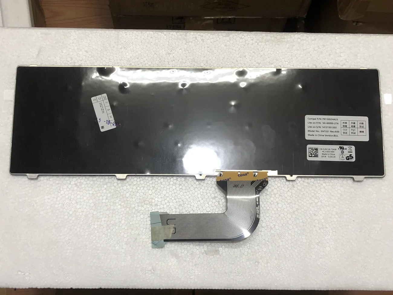 Bàn phím DELL 3521 5521 15R =>Inspiron 15 15R 3521 3531 3537 5521 5537 5535, Vostro 2521, Latitude 3540 mặt sau