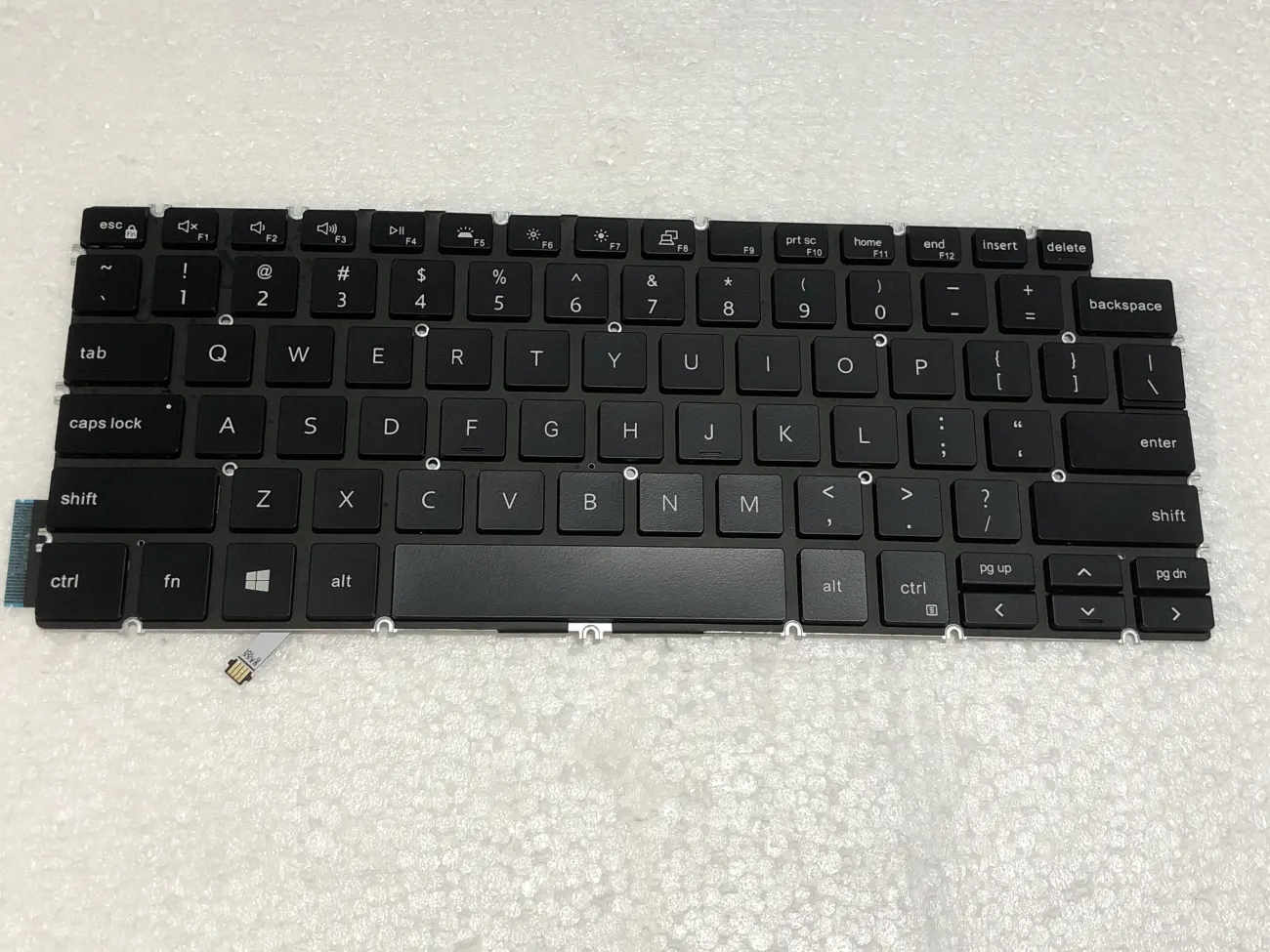 Bàn phím DELL VOSTRO 5490 7491 CÓ ĐÈN *NÚT LXTP NHỎ* =>Dell Vostro 5390 5391 5490 5491 5493 5498 7390 7391 7490 7491, Latitude 3301 3311 3410, Vostro 3400 (Gen 11) mặt trước