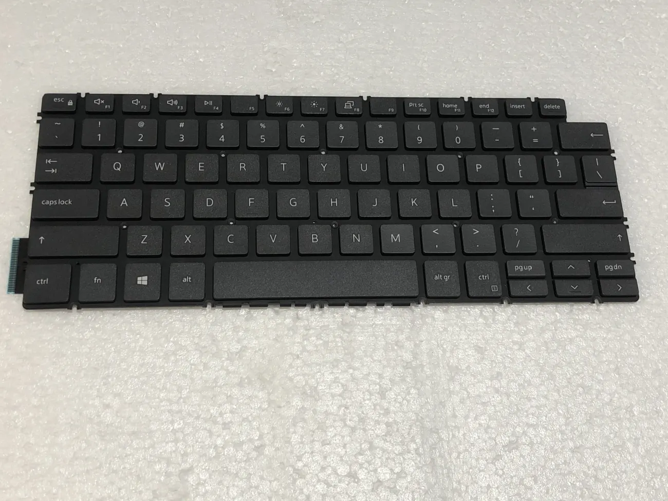 Bàn phím DELL VOSTRO 5490 7491 ĐEN (ZIN) *NÚT LXTP NHỎ* =>Dell Vostro 5390 5391 5490 5491 5493 5498 7390 7391 7490 7491, Latitude 3301 3311 3410, Vostro 3400 (Gen 11) mặt trước