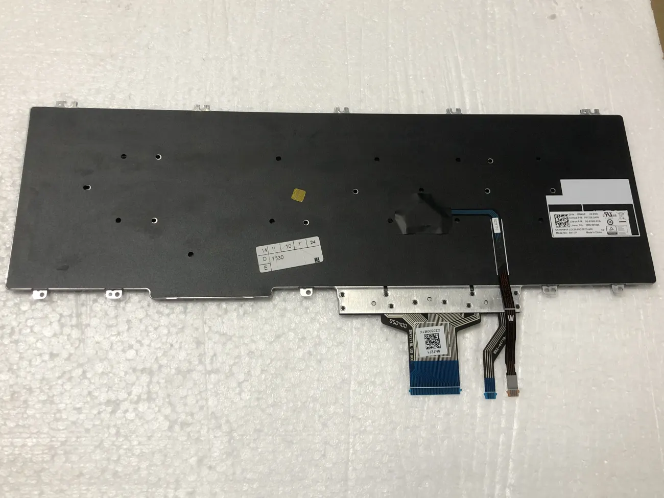 Bàn phím Dell 7530 7730 mặt sau