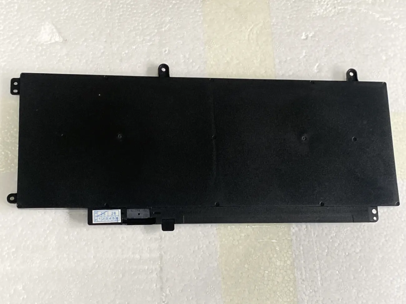Pin Dell 15-7548 56WH 4P8PH ZIN mặt sau