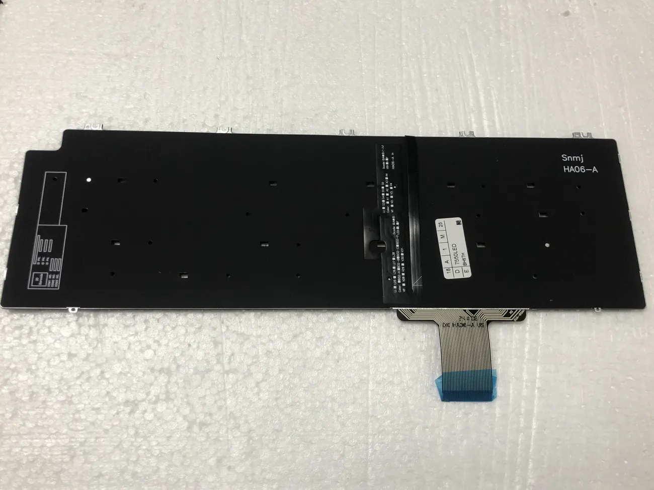Bàn phím DELL PRECISION 7550/7560 (CÓ ĐÈN, BH 6TH) - Dell Precision 7550 7560 7750 7760 mặt sau