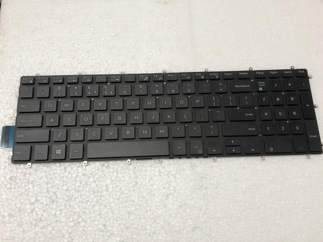 Bàn phím DELL 7566 (ZIN) =>Inspiron 15 3580 5565 5567 5568 5570 5575 5767 5775, 15-7000 7566 7567 7577, Vostro 3580 3581 3582 3583 3584 3590, Latitude 15 G3 3579, G3 3590, G3 3779, G5 5587, G7 7588, G5 5590, 3590 mặt trước